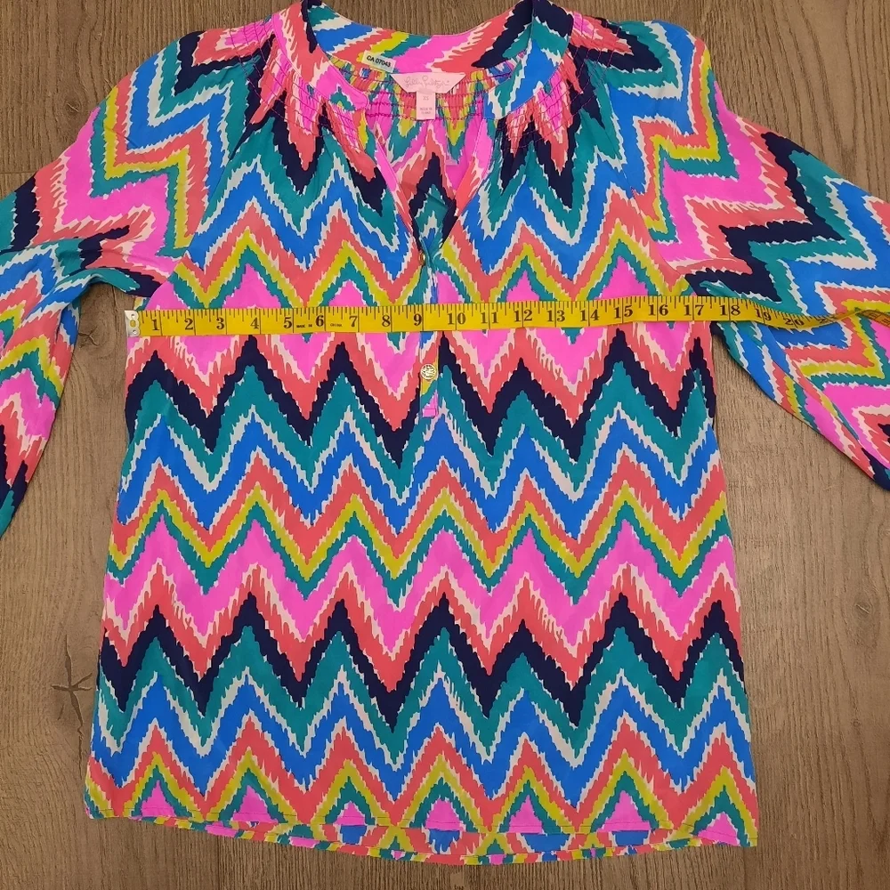 Lilly Pulitzer Chevron Elsa Silk  Multicolor Blouse - Picture 9 of 10